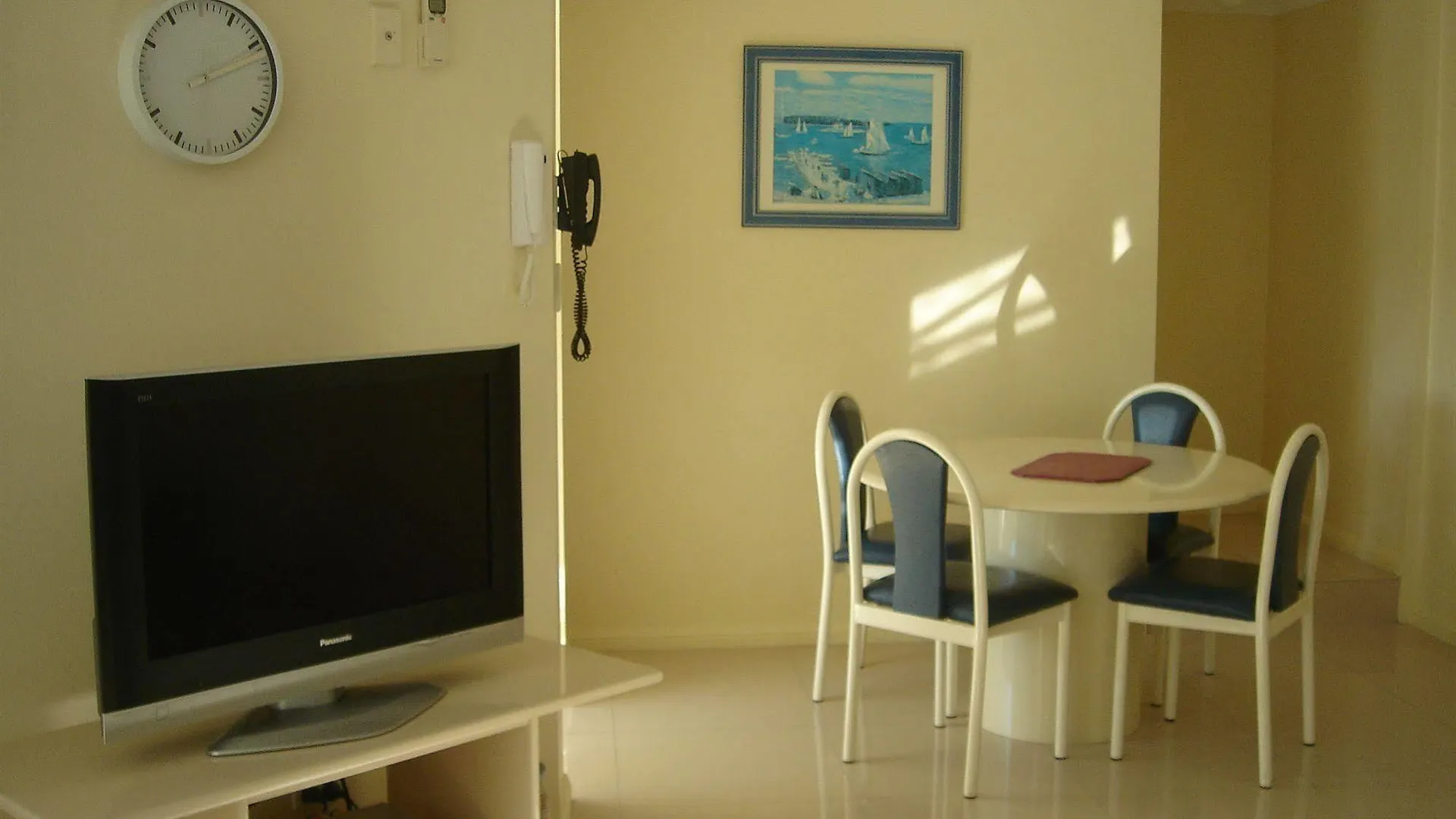 Le Lavandou Holiday Apartments Gold Coast